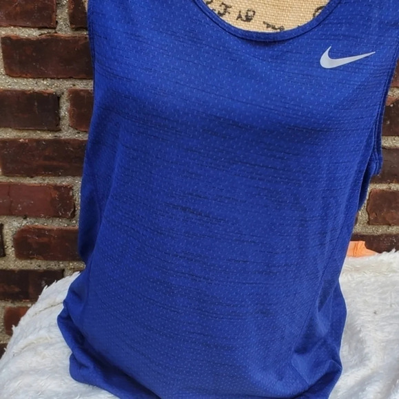 Nike Dri‎ Fit Blue Tank top L - Picture 3 of 8